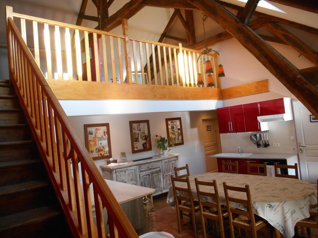 Готель Escampette Saint-Aubin-en-Charollais Екстер'єр фото